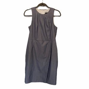 💜💜 Banana Republic Striped Blue/White Dress Size 4